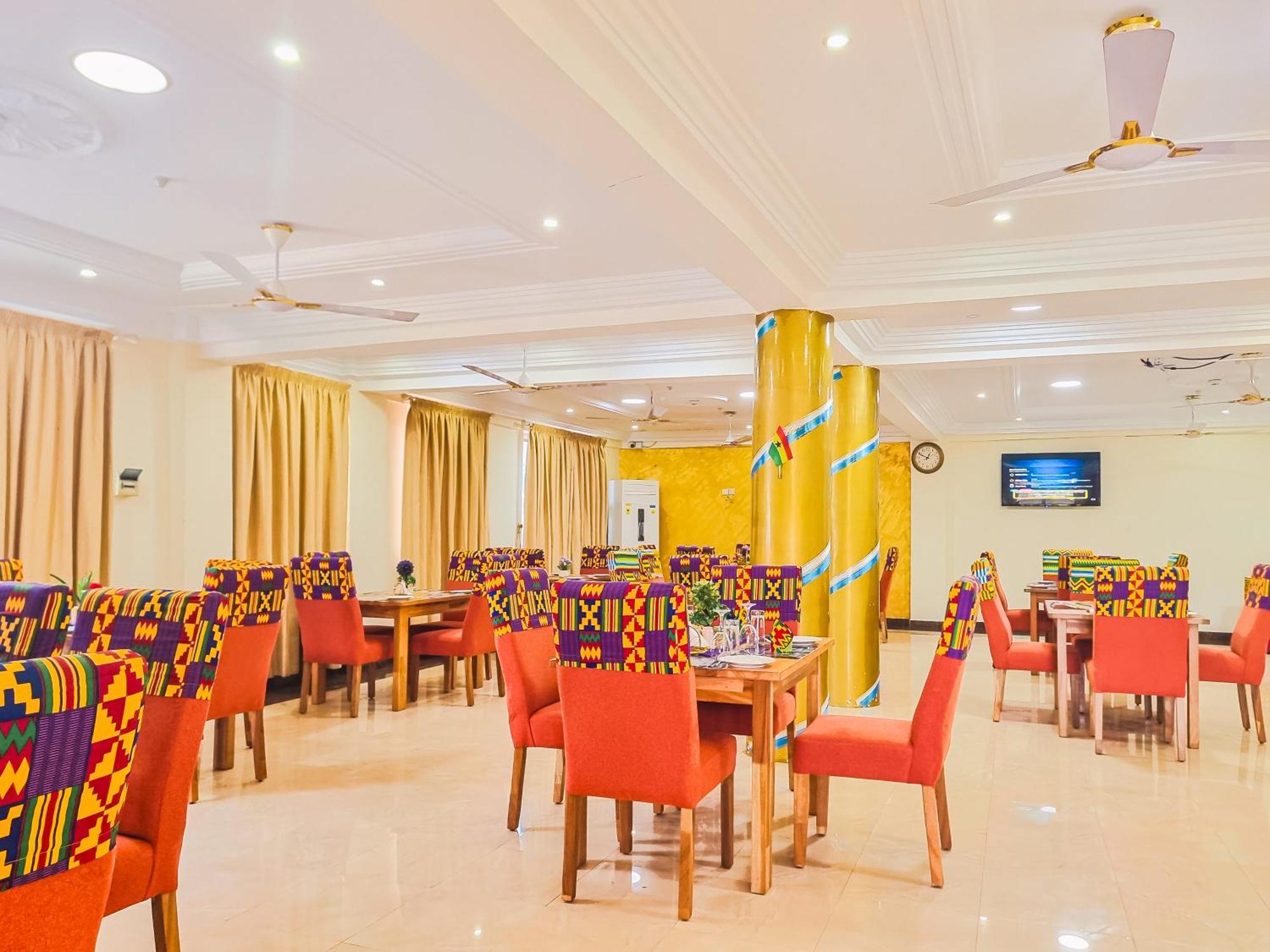 Rhogem Hotel 세콘디타코라디 외부 사진